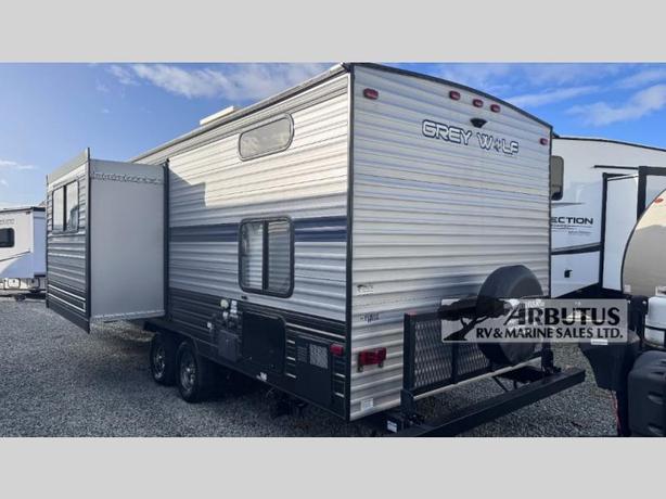 Used 2020 Forest River RV Cherokee Grey Wolf 23DBH image 4