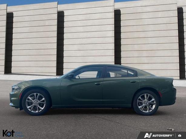 2023 DODGE CHARGER image 3