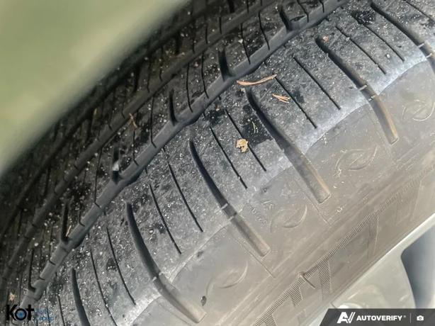 2023 DODGE CHARGER image 7