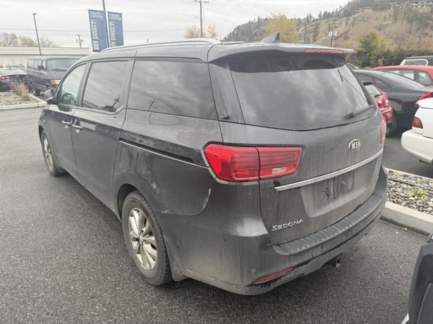 2020 Kia Sedona LX ! REAR PARKING SENSORS! BACKUP CAMERA! NO ACCIDENT! image 3