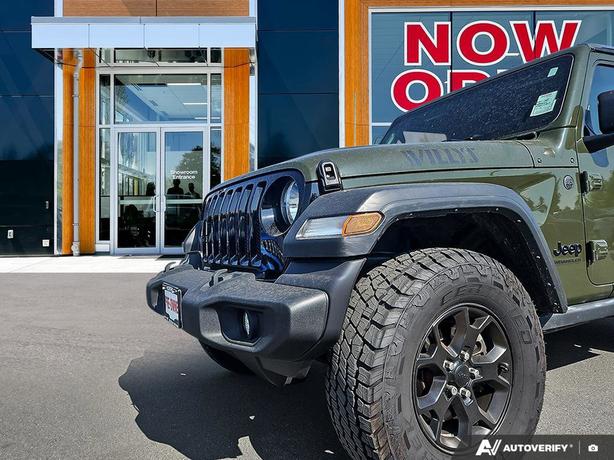 2023 Jeep Wrangler Willys Sport 2 Door 4x4 | No Reported Accidents | Low KM! image 8