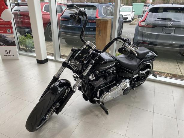 2019 Harley-Davidson FXBRS image 3