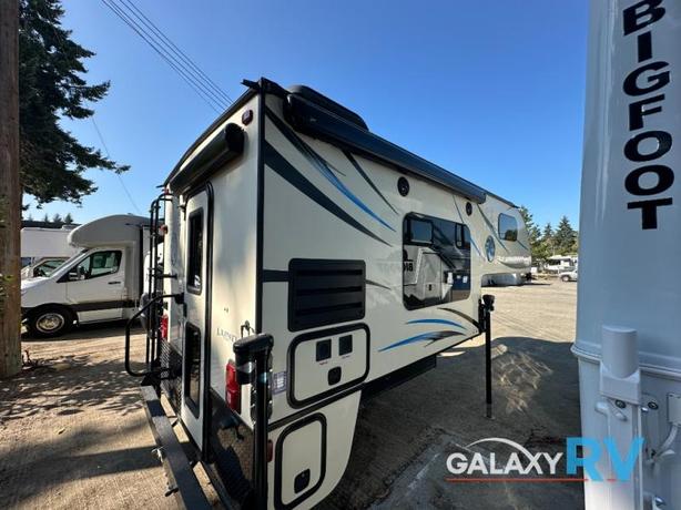 Used 2016 Palomino Real-Lite HS-1806 image 5