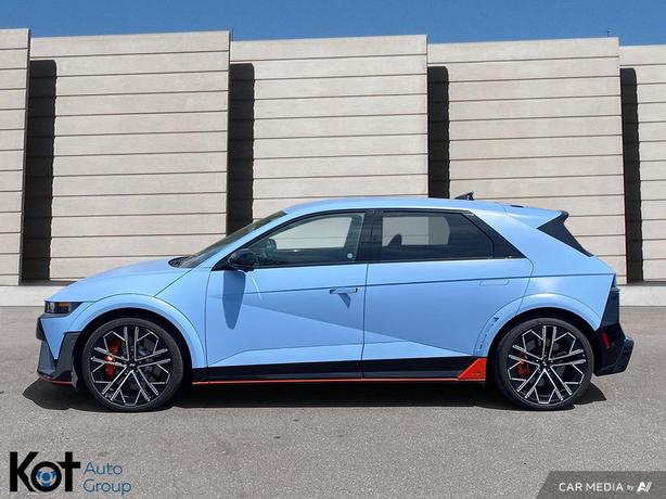 2025 Hyundai IONIQ 5 N Base 641 HORSEPOWER! MASSIVE DISCOUNT!!! image 3