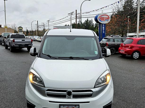 2015 Ram  ProMaster City Wagon SLT image 4