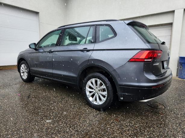 2019 Volkswagen Tiguan Trendline | AWD | Bluetooth | Apple CarPlay & Android Aut image 4