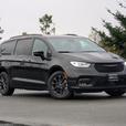 2022 Chrysler Pacifica Touring L - No Accidents, AWD, Power Doors thumbnail image 4