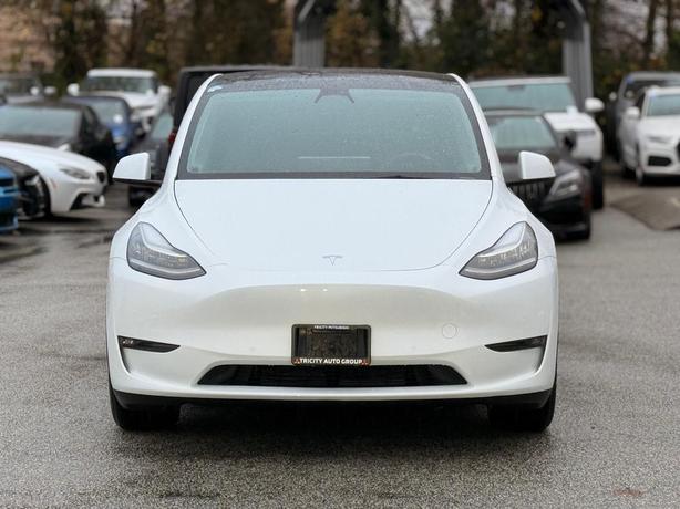 2021 Tesla Model Y Long Range - Local BC, Manager Demo image 2
