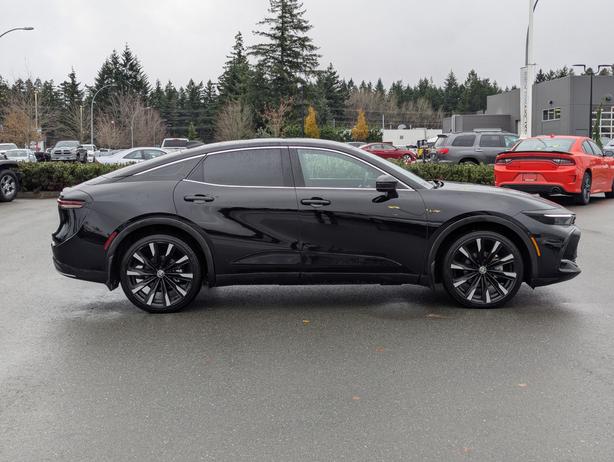 2023 Toyota Crown HybridMax image 5