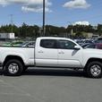 2022 Toyota Tacoma V6 thumbnail image 5