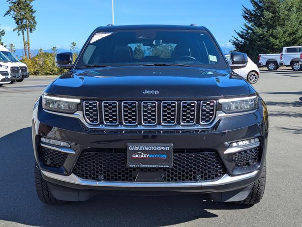 2023 Jeep Grand Cherokee Summit - No Accidents, Heated/Vented Seats, 4x4 image 3