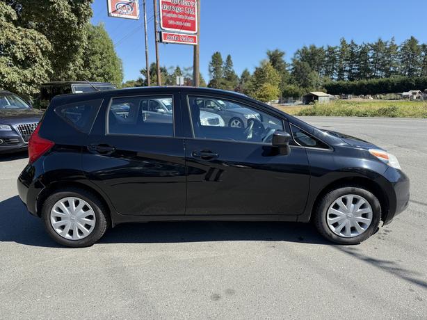 2015 Nissan Versa image 8