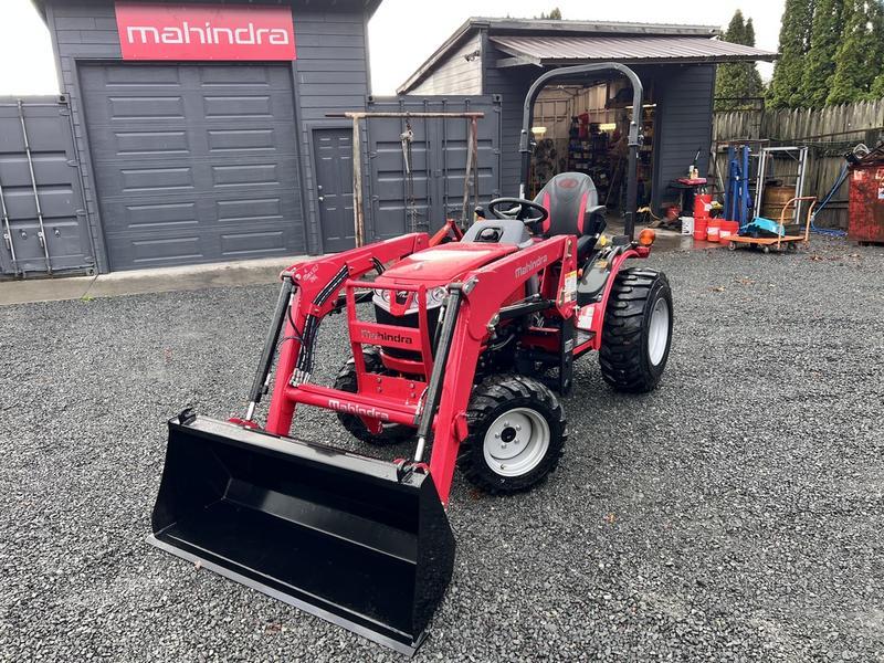 2024 Mahindra Max Series 26 XLT HST display photo