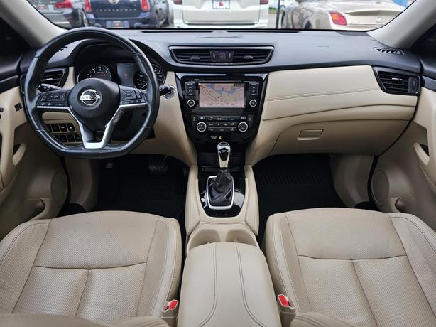 2018 Nissan Rogue AWD SL image 6