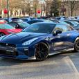 2017 Nissan GT-R thumbnail image 2