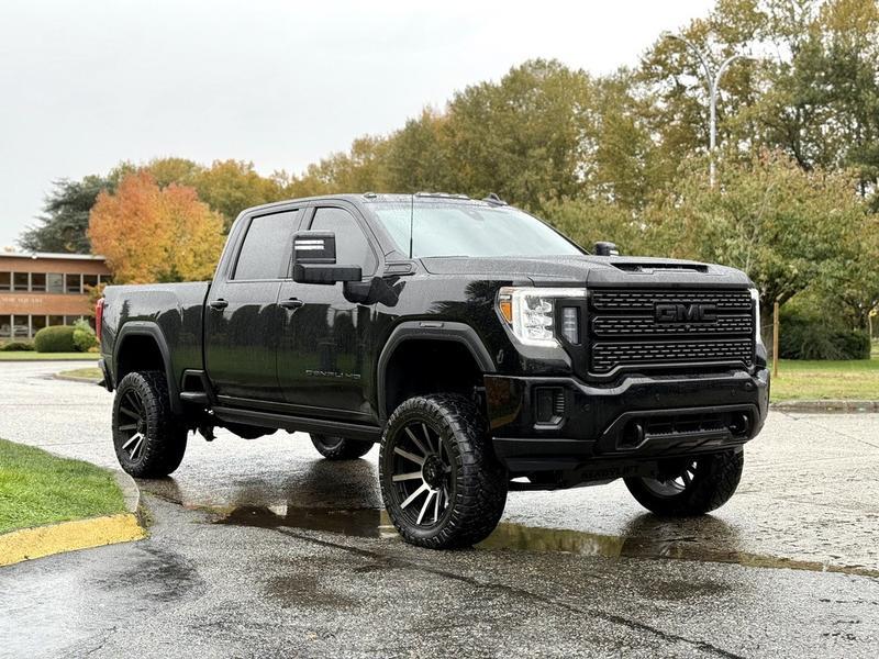 2022 GMC Sierra 3500HD Denali 4X4 Crew Cab – Duramax Diesel display photo