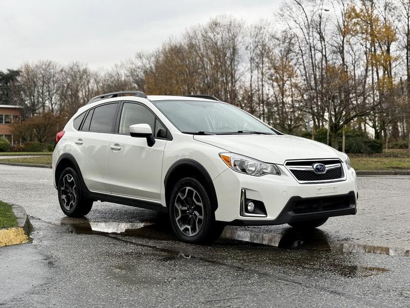 2016 Subaru Crosstrek 2.0i Premium CVT AWD display photo