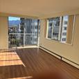$2200- 1 bedroom Beautiful mountain/city view ;West of Denman- English Bay thumbnail image 5