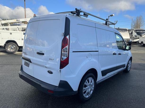 2017 Ford Transit Connect Cargo Van XLT LWB With Ladder Rack image 5