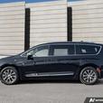 2022 Chrysler Pacifica Hybrid Pinnacle thumbnail image 3