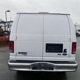2011 Ford Econoline E-350 Super Duty thumbnail image 4