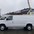 2011 Ford Econoline E-350 Super Duty thumbnail image 2