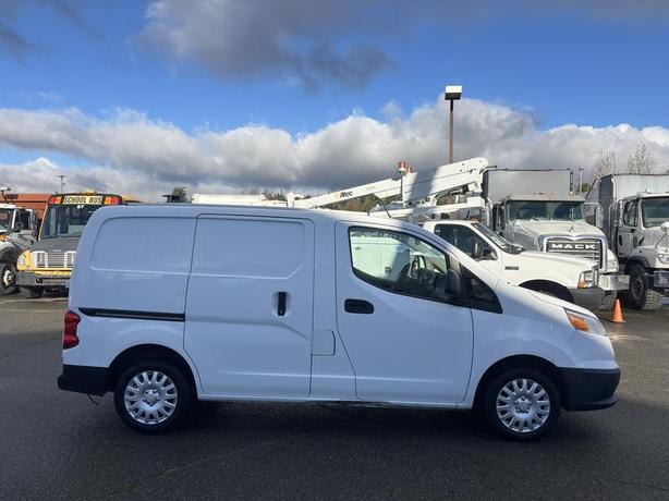 2015 Chevrolet City Express 1LT Cargo Van image 6