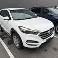 2017 Hyundai Tucson Base KEYLESS ENTRY! POWER OPTIONS! BACKUP CAMERA! thumbnail image