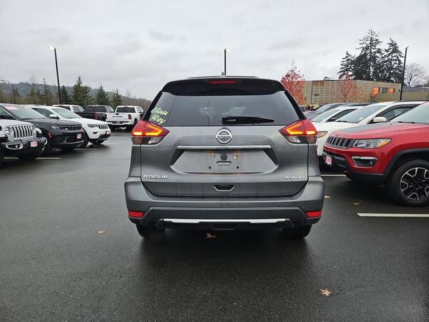 2019 Nissan Rogue S AWD | Heated Seats | Cruise Control! image 5