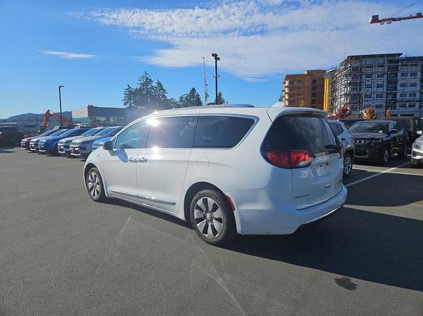2020 Chrysler Pacifica Hybrid Limited | Remote Start | Cruise Control! image 4