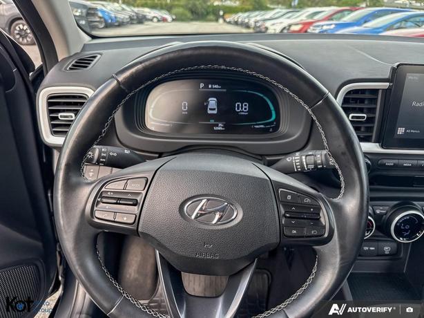 2023 Hyundai Venue Ultimate ! FULL LOAD! LOW KMS! NO ACCIDENTS! LEATHER! SUNROOF image 7