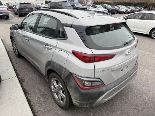 2023 Hyundai Kona Preferred ! HEATED MIRRORS/ SEATS! BACKUP CAMERA! NO ACCIDENT! image 4