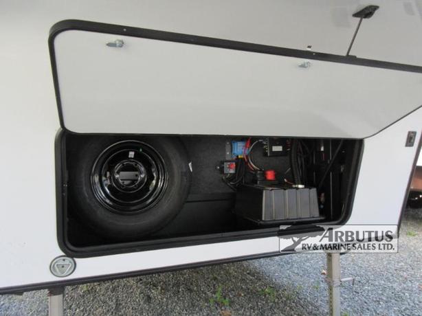 Used 2023 Keystone RV Arcadia Super Lite 293SLRD image 5