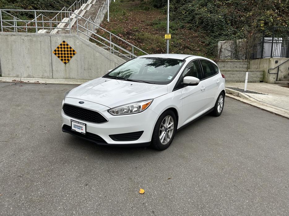 2016 Ford Focus display photo