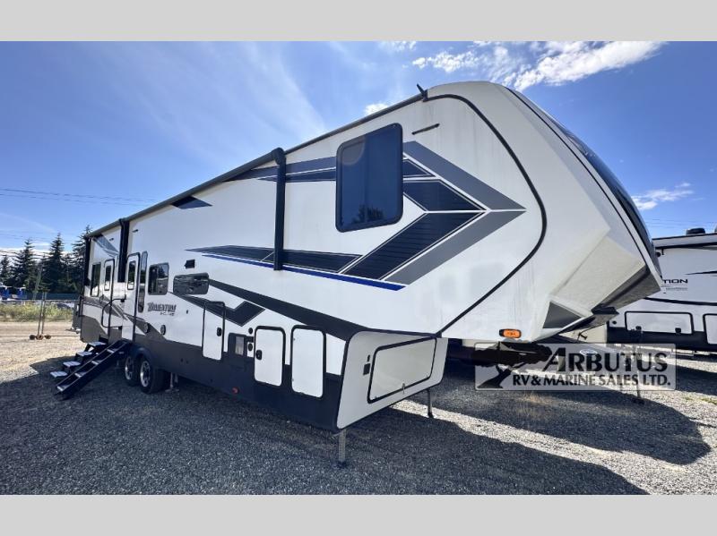 Used 2021 Grand Design Momentum G-Class 353G display photo