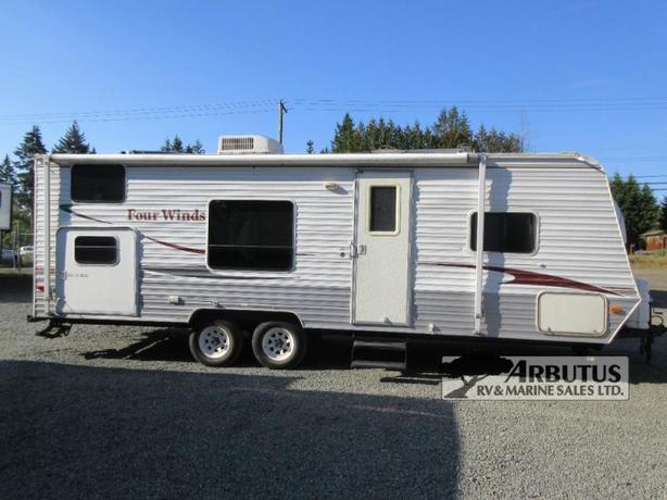 Used 2007 Dutchmen RV Four Winds 26B image 8