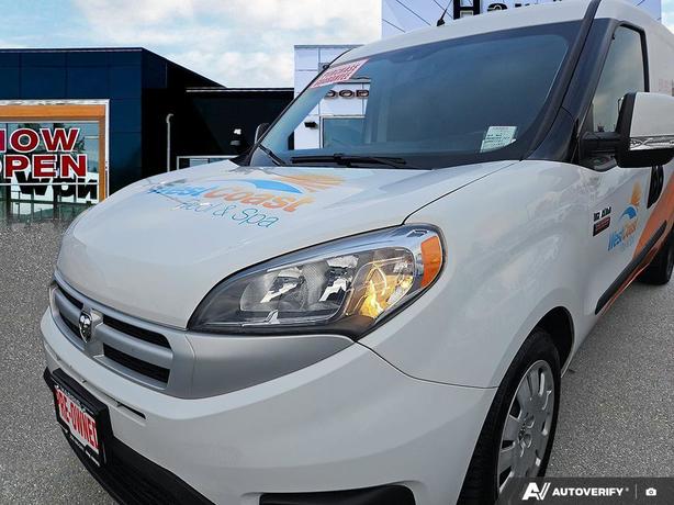 2018 RAM Promaster City SLT |  ParkView Rear Camera! image 8