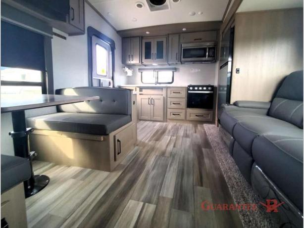 Used 2023 Grand Design Reflection 150 Series 226RK image 8