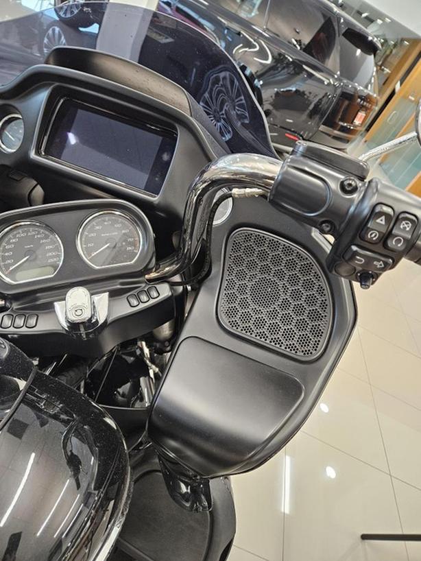 2019 Harley-Davidson FLTRU Road Glide Ultra image 6