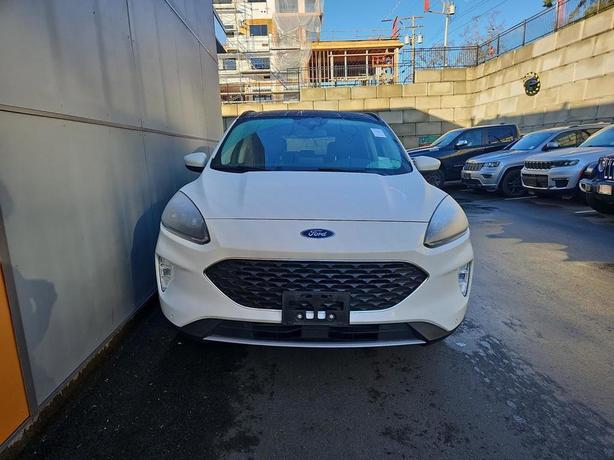 2022 Ford Escape Titanium AWD | Remote Start | Heated Seats! image 2