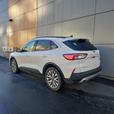 2022 Ford Escape Titanium AWD | Remote Start | Heated Seats! thumbnail image 4