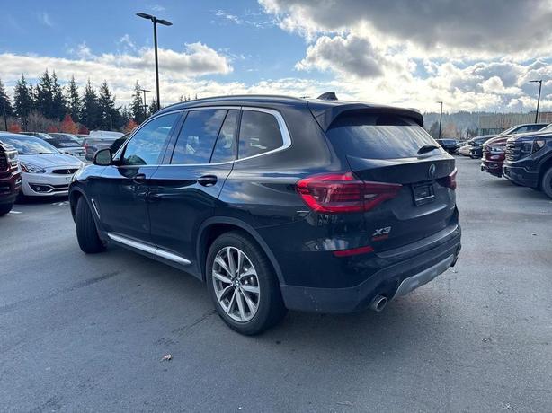 2019 BMW X3 xDrive30i | Sunroof | Heated Seats! image 4