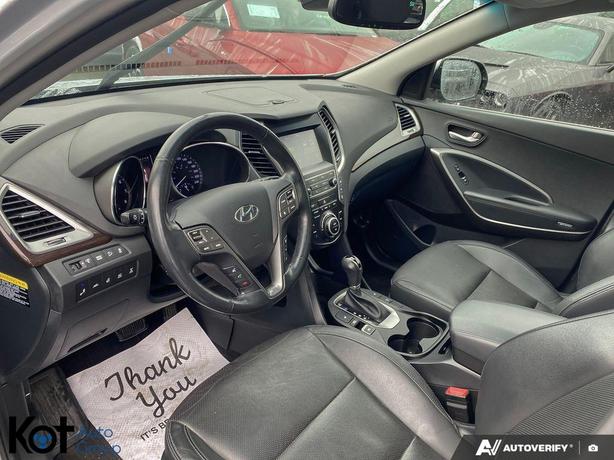 2019 Hyundai Santa Fe XL Luxury TOW HITCH! PANORAMIC SUNROOF! LEATHER INTERIOR! image 6