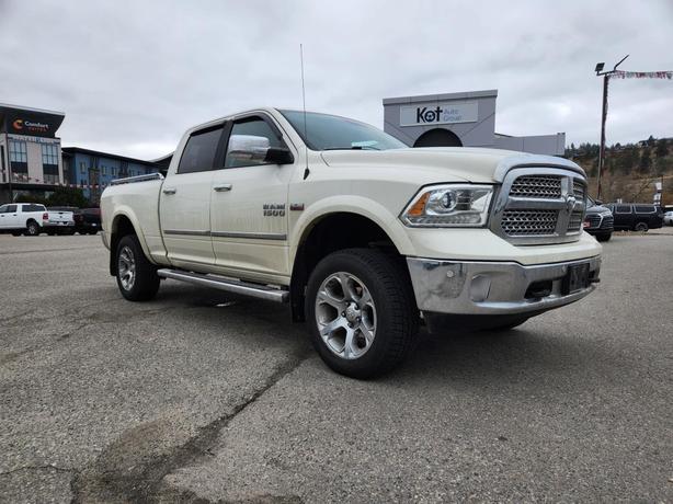 2017 RAM 1500 Laramie | 5.7L HEMI V8 | Remote Start | Remote Keyless Entry | Pow image 2