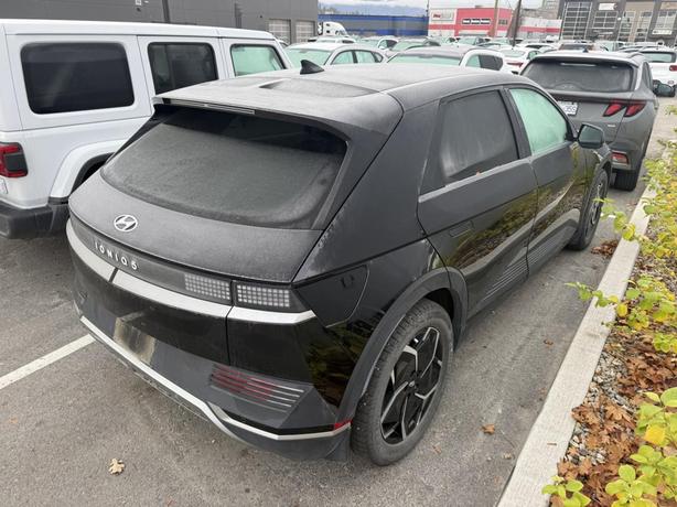 2023 Hyundai IONIQ 5 Preferred ! BACKUP CAMERA! BLINDSPOT! NO ACCIDENT! image 4