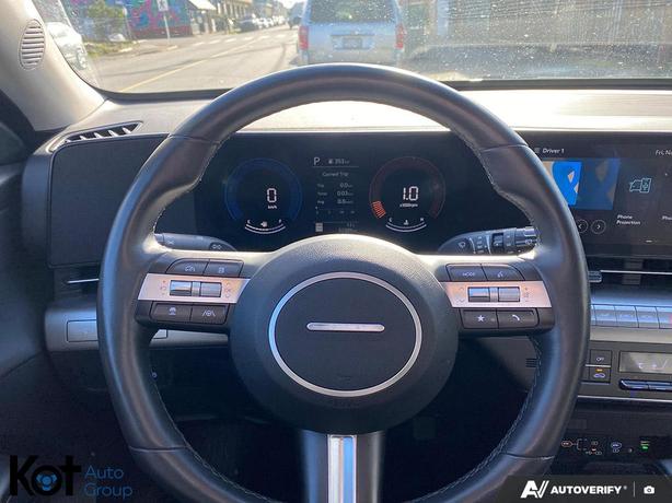 2024 Hyundai Kona Preferred BACKUP CAMERA! BLUETOOTH APPLE CARPLAY! HEATED SEATS image 7