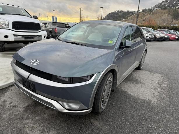 2024 Hyundai IONIQ 5 Preferred ! ULTIMATE! FULL LOAD! LEATHER ! SUNROOF! BLINDSP image 2