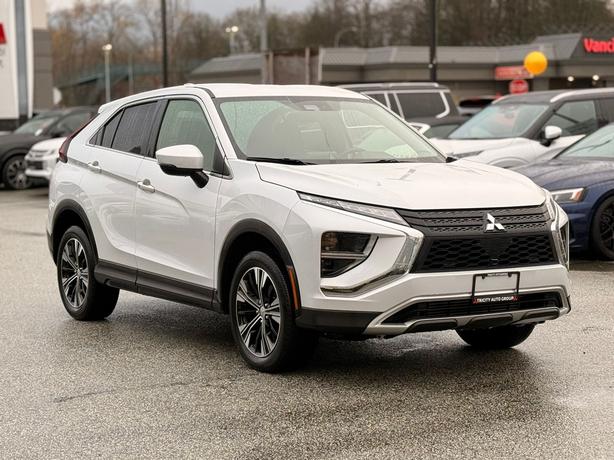 2022 Mitsubishi Eclipse Cross SE - No Accidents, Heated Seats, Heated Steering image 3