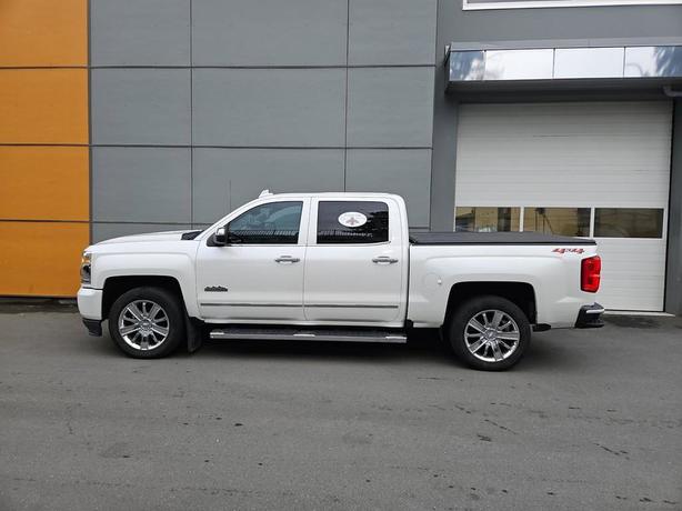 2018 Chevrolet Silverado 1500 High Country | Remote Start! image 3