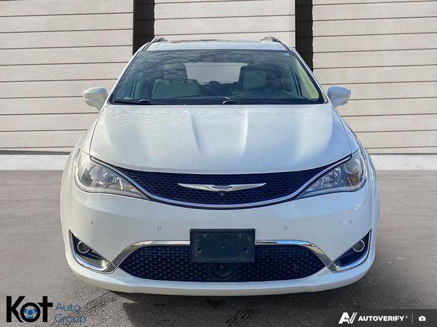 2017 Chrysler Pacifica Touring-L Plus REMOTE START! LEATHER SEATING! BACKUP CAME image 2